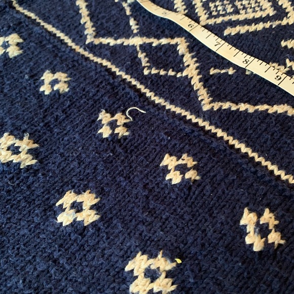 VINTAGE ralph lauren blue and cream snow flake knit sweater - Picture 4 of 6